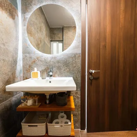 Apartment Luxury Living In A