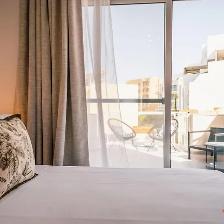 Luxury Living In A In St Julian's * Ta' Cikkun