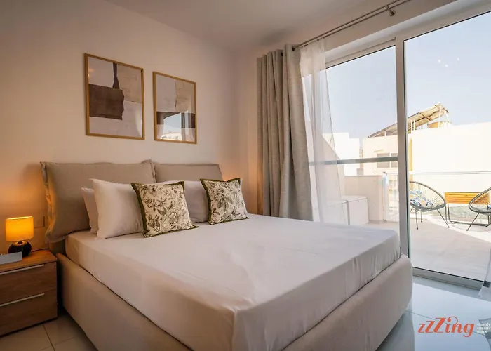 Luxury Living In A 아파트 *